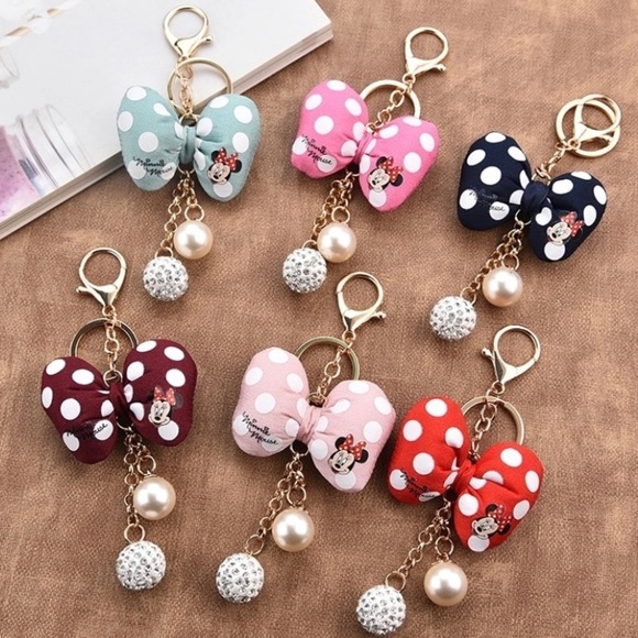 Minnie Light Pink embellished keychain - Picture 3 of 6